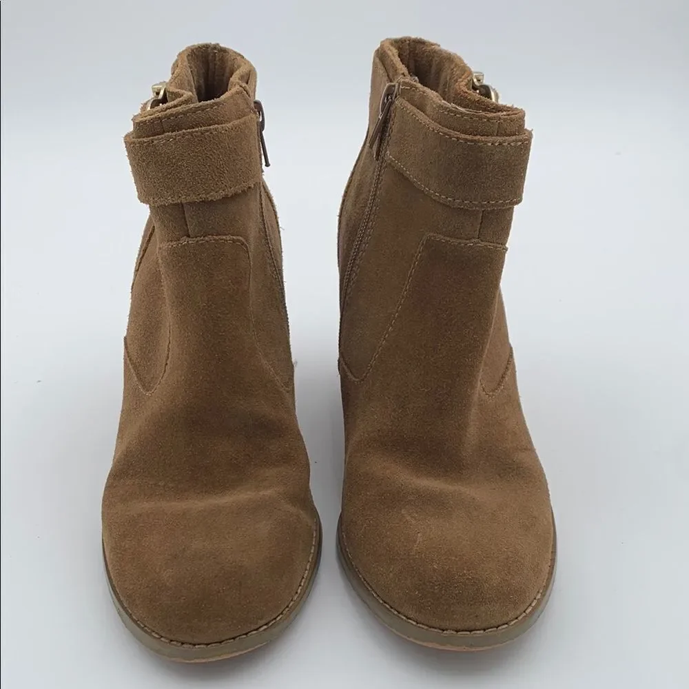 Sole Society Peytal Brown Suede Wedge Ankle Boots Womans size 9